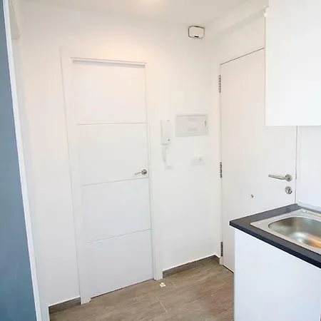Ricky's Village Nova Apartment